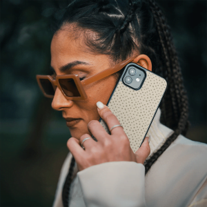 Handyhülle aus robustem, schwarzem TPU-Material und hochwertigem HD-Druck. Individuelle Anpassung und angenehme Handhabung vereinen optimalen Schutz und Persönlichkeit.