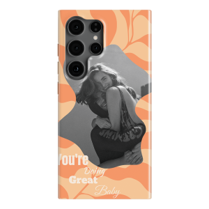 Handyhülle mit glänzender oder matter Oberfläche und vollflächigem rundum Druck. Individuelle Anpassung und schlankes Design vereinen optimalen Schutz und Persönlichkeit.